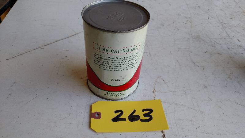 lot 263 image: Texaco Aircraft Oil 1 Quart Can...