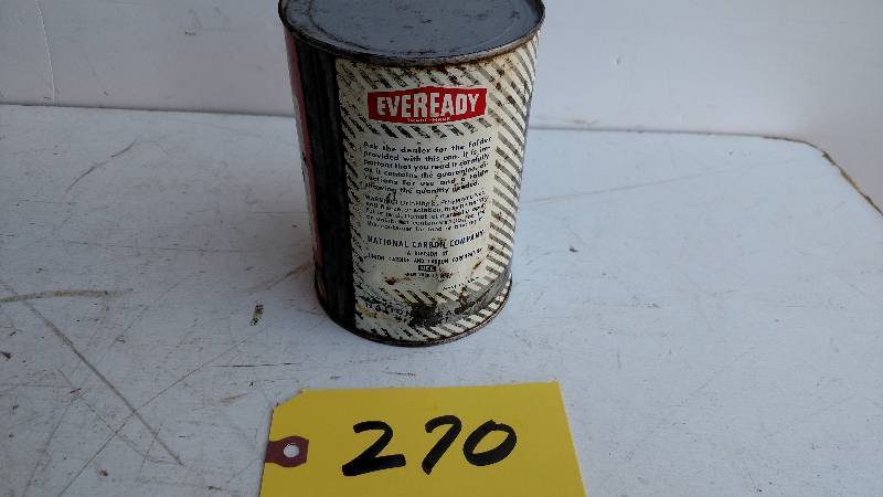 lot 270 image: Prestone Antifreeze 1 Quart Can...