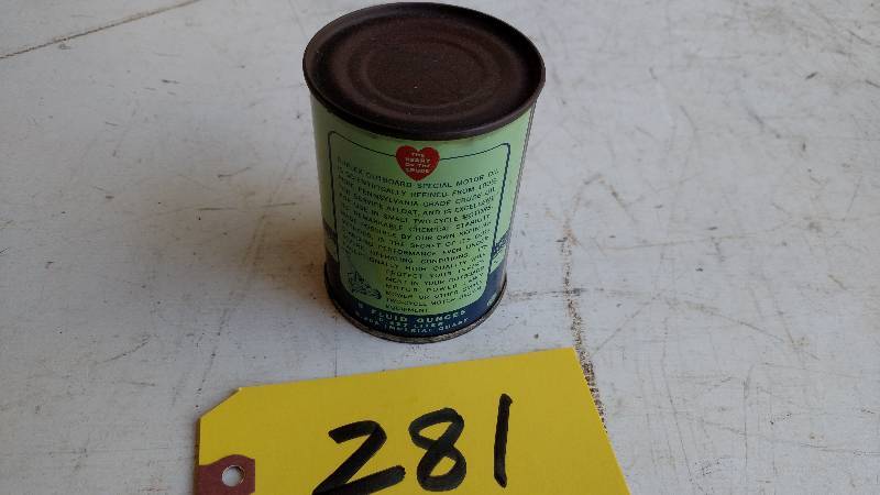 lot 281 image: Quaker State Duplex Outboard Oil 8 ...