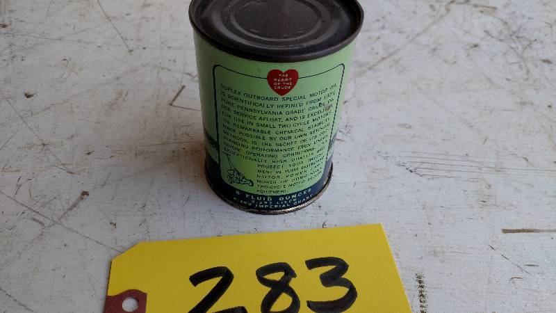 lot 283 image: Quaker State Duplex Outboard Oil 8 ...