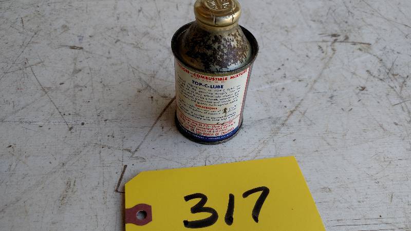 lot 317 image: American Oil Co. Top-C-Lube Valve S...