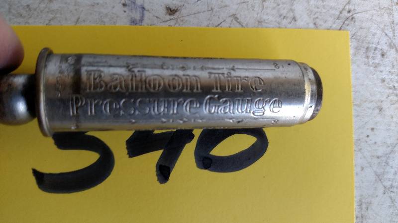 lot 346 image: Schrader Tire Gauge...