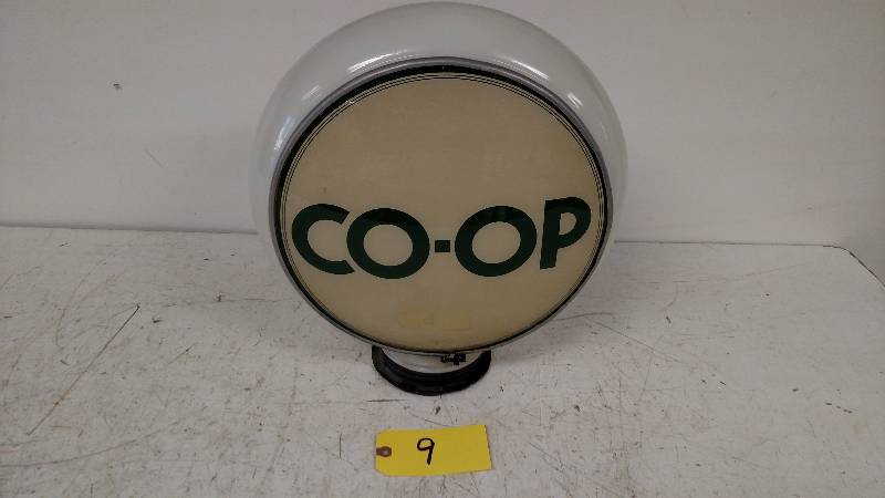 lot 9 image: Original Gas Pump Glass Globe with ...