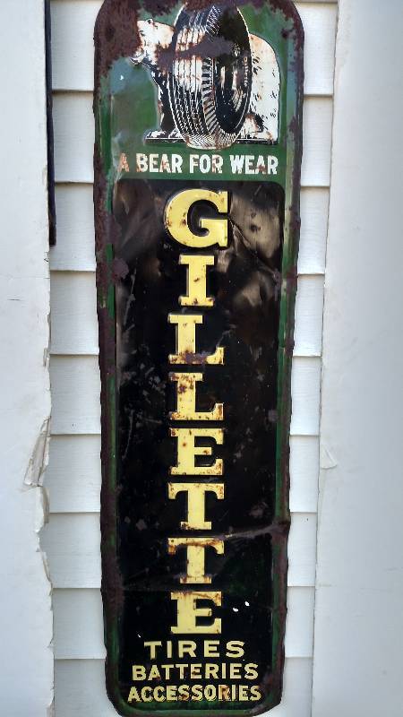 lot 23 image: Gillette Tires, Batteries, & Access...