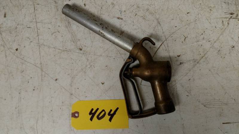lot 404 image: Knappco K721 Brass Gas Pump Handle...