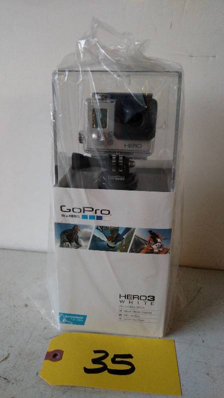 lot 35 image: Go Pro Hero 3 White Edition Waterpr...