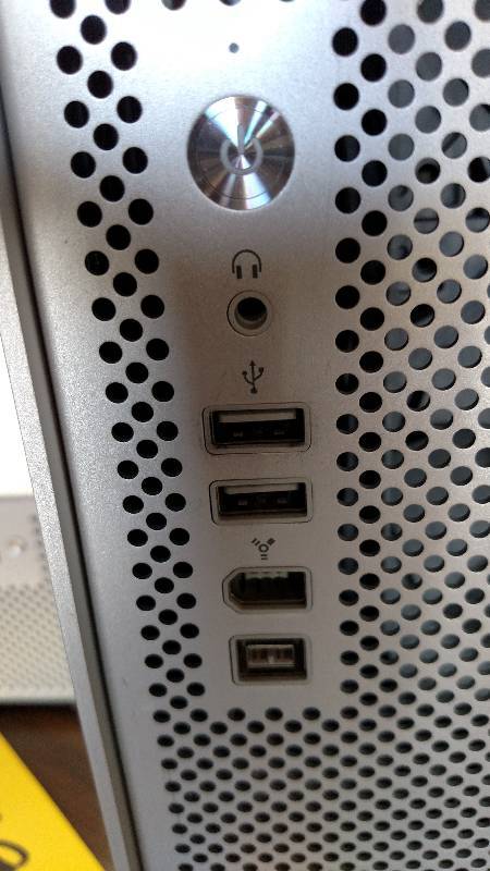 lot 249 image: Apple A1188 Computer with CalDigit ...
