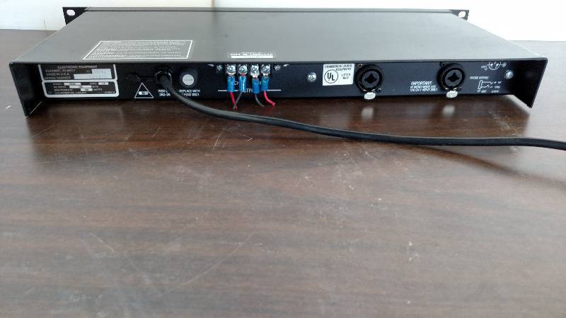lot 266 image: Crown D-75A Power Amplifier...