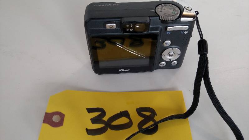 lot 308 image: Nikon Coolpix 8.1 Mega Pixels Camer...