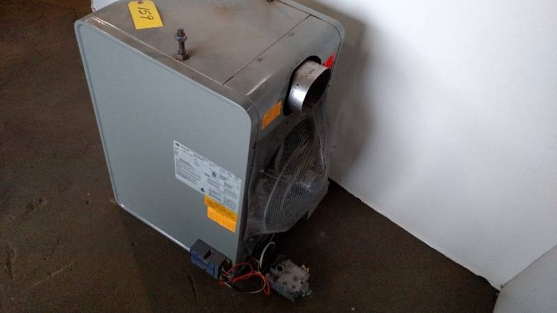 lot 159 image: Modine Model PA75AF 75000 BTU Natur...