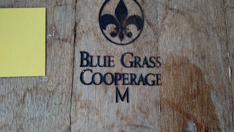 lot 71 image: Blue Grass Cooperage M Heavy Oak ...