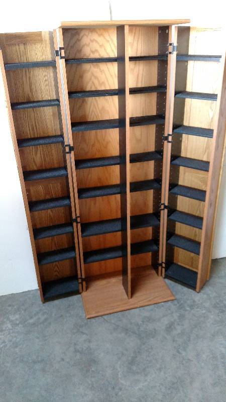 lot 370 image: Wood Cabinet...