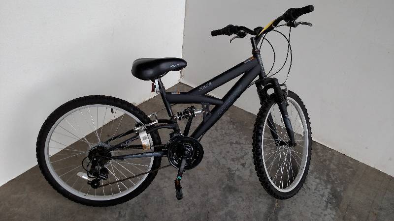 Next PX4.0 24 Bicycle, 18 Speed...