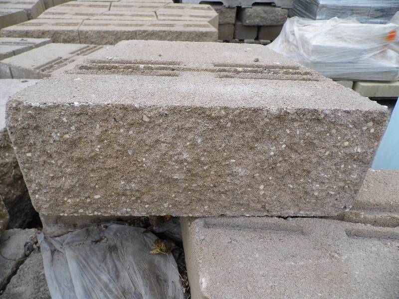 lot 3 image: Tribute October Oak Retaining Wall