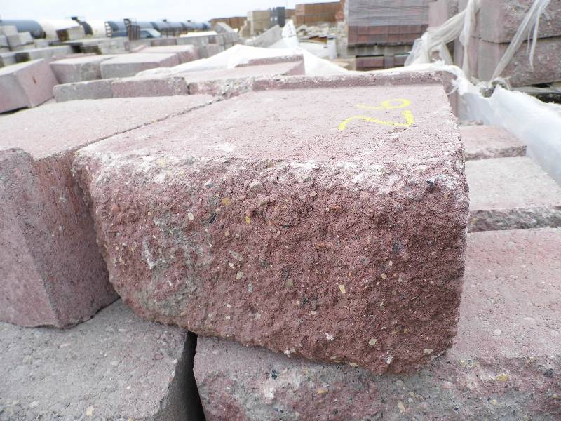 lot 26 image: Anchor RedGray Highland