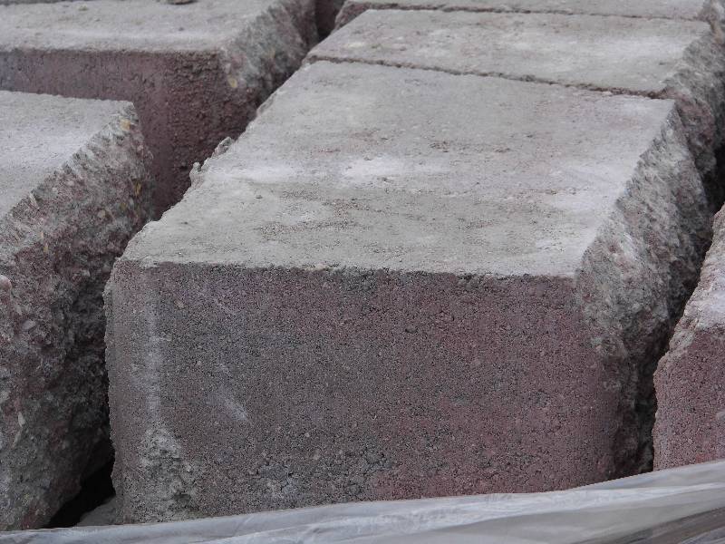 lot 34 image: Anchor RedGray Retaining Wall