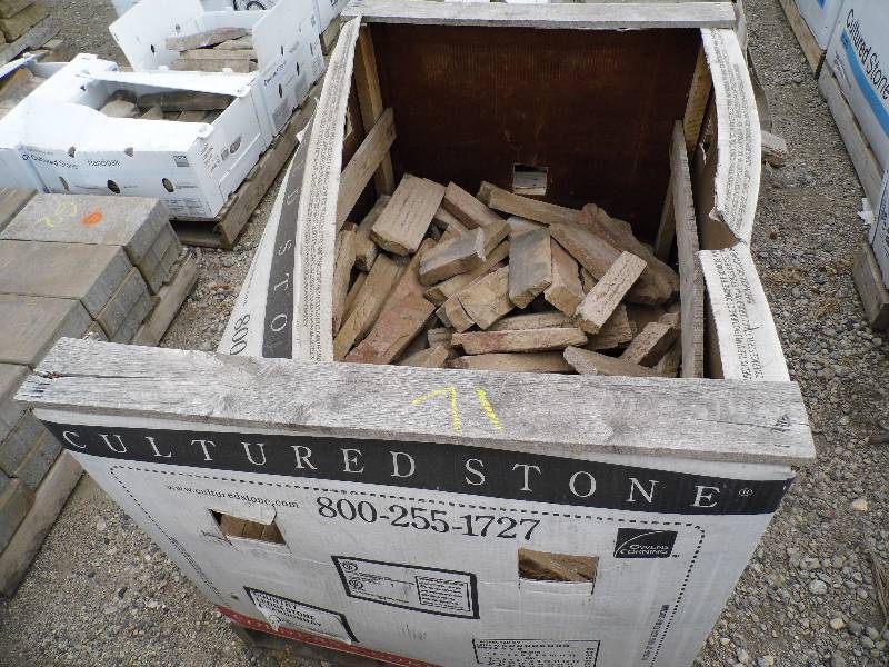 lot 71 image: Cultured Stone Thin Veneer