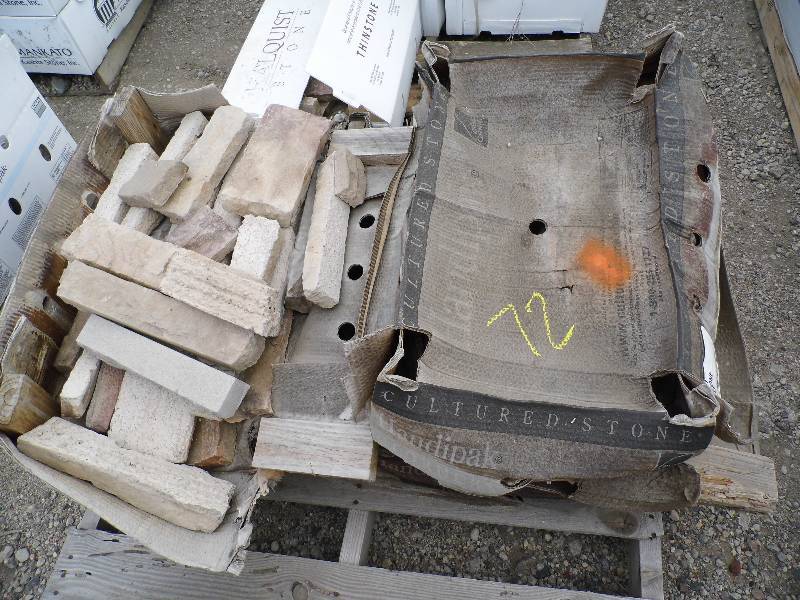 lot 72 image: Cultured Stone Thin Veneer