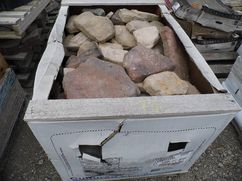 lot 75 image: Cultured  Stone Dressed Fieldstone