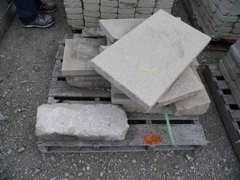 lot 82 image: Misc Indiana Limestone