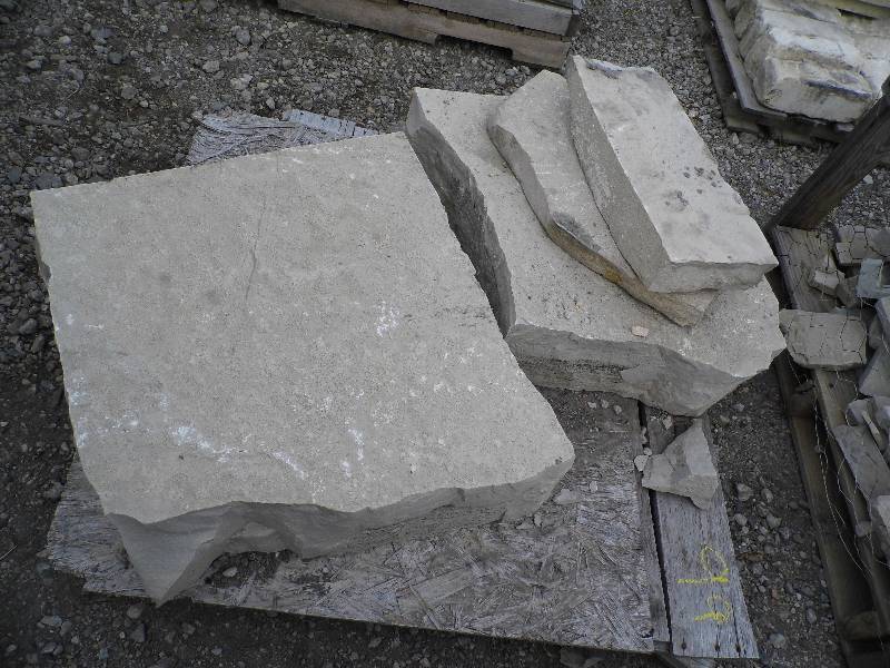 lot 99 image: Eden Stone Lanscape Step