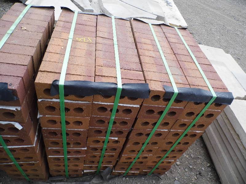 lot 123 image: Acme Brick Red Egyptian Modular