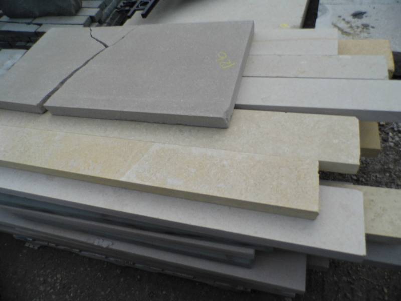 lot 126 image: Indiana Limestone