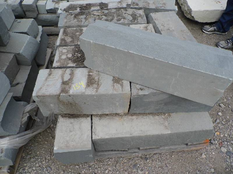 lot 134 image: Natural Pennsylvania Bluestone Wall & Sill
