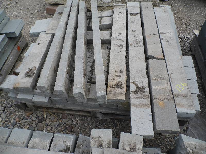 lot 136 image: Natural Pennsylvania Bluestone Wall & Sill