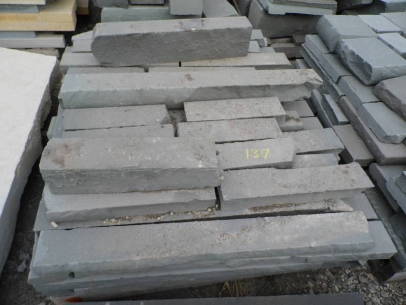 lot 137 image: Natural Pennsylvania Bluestone Wall & Sill