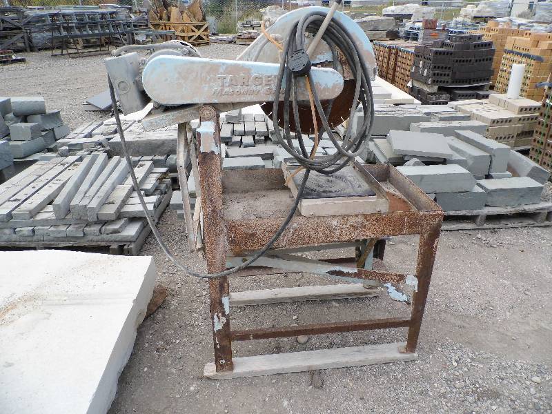 lot 145 image: Targe Masonary Saw