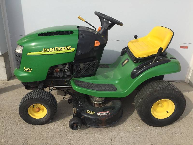 JOHN DEERE MOWER L100 5 SPEED | JOHN DEERE MOWERS, TRAILER AND ...