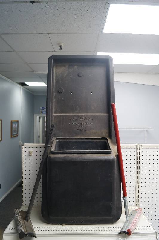 lot 36 image: Windshield Service Center