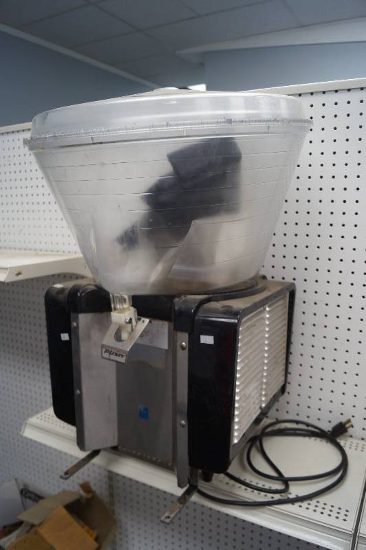 lot 38 image: Beverage Dispener