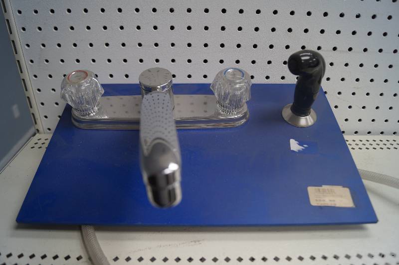 lot 9 image: Moen faucet
