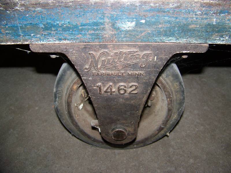 lot 2 image: Nutting Cart