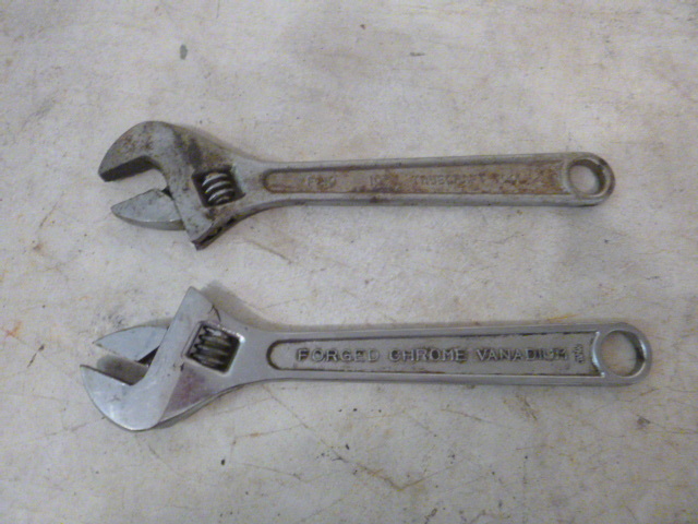 lot 42 image: 2 Adjustable Wrenches