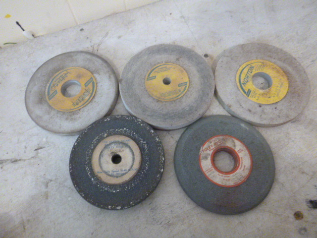 lot 65 image: Miscellaneous Grinding Wheels