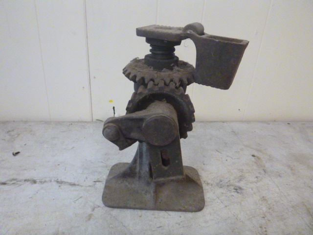 lot 87 image: Vintage Jack