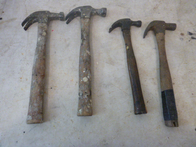 lot 92 image: 4 Hammers