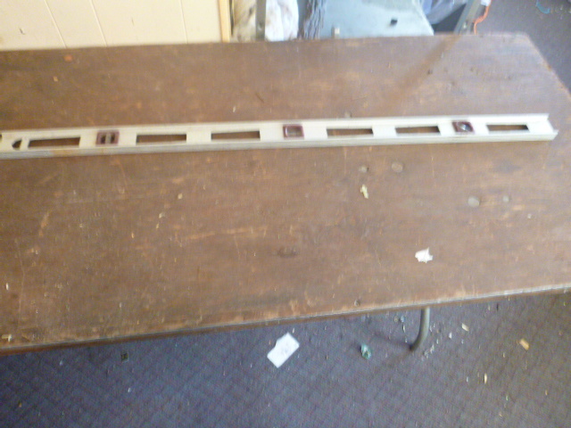 lot 95 image: Aluminum Level