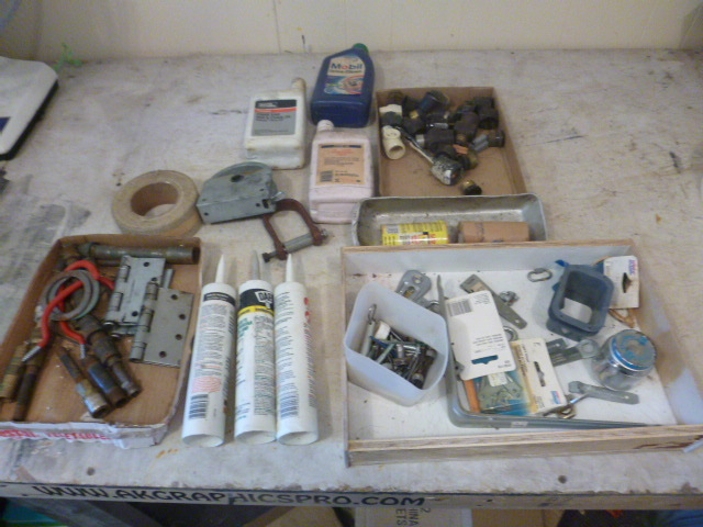lot 108 image: Miscellaneous Garage Items