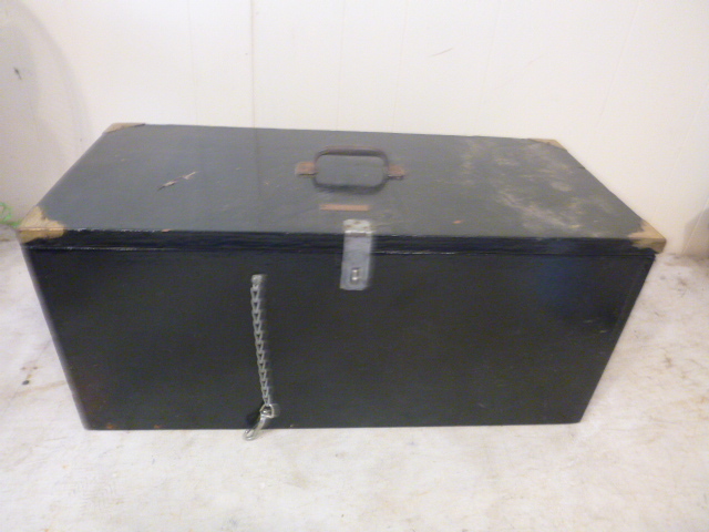 lot 110 image: Wood Storage Box