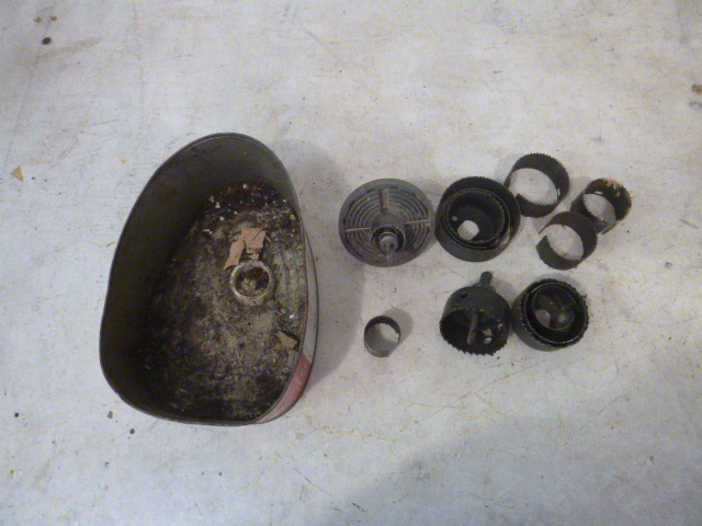 lot 130 image: Hole Saw Set