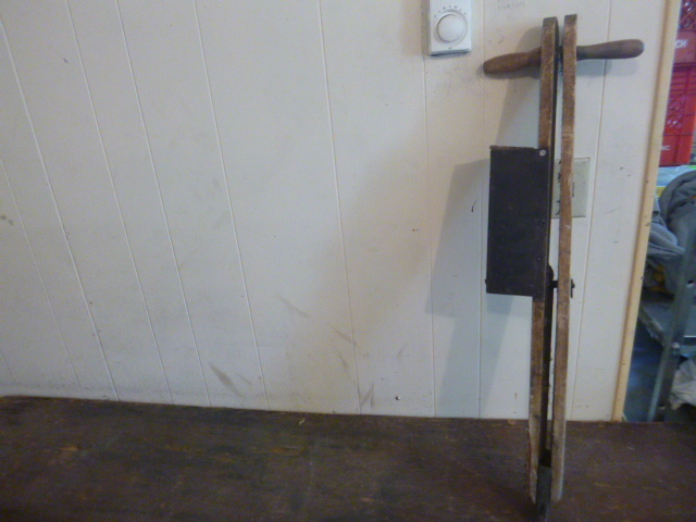 lot 162 image: Vintage Corn Planter