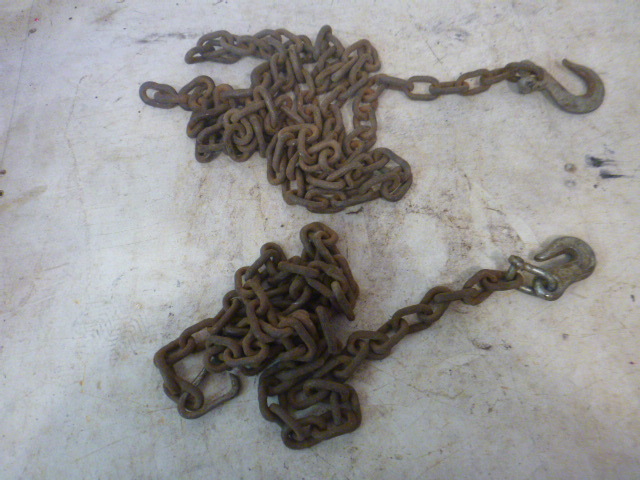 lot 169 image: 2 Log Chains