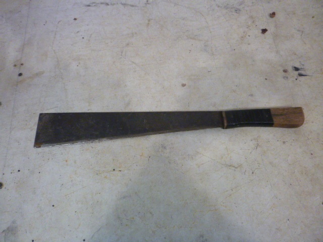 lot 232 image: Machete