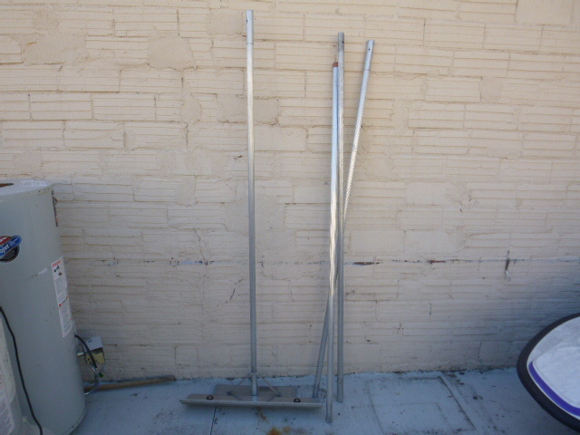 lot 284 image: E-Z Sno Puller