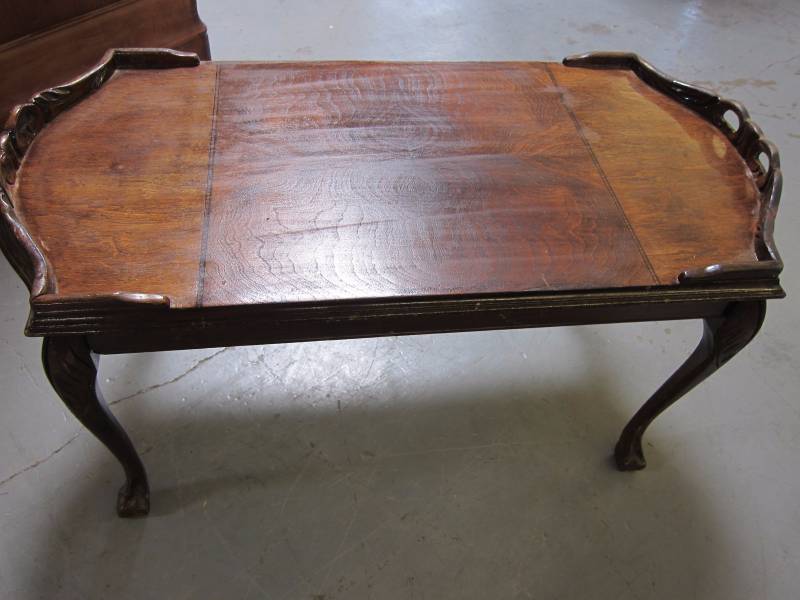 Queen Anne Coffee Table
