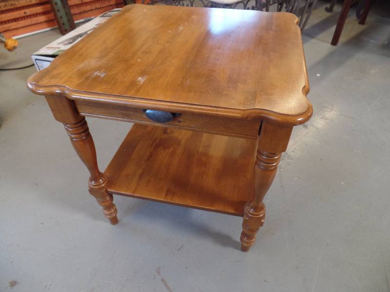 Ethan Allen End Table